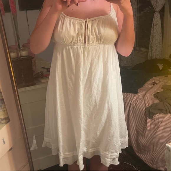 Princess Polly Empress of love dress - Picture 3 of 3